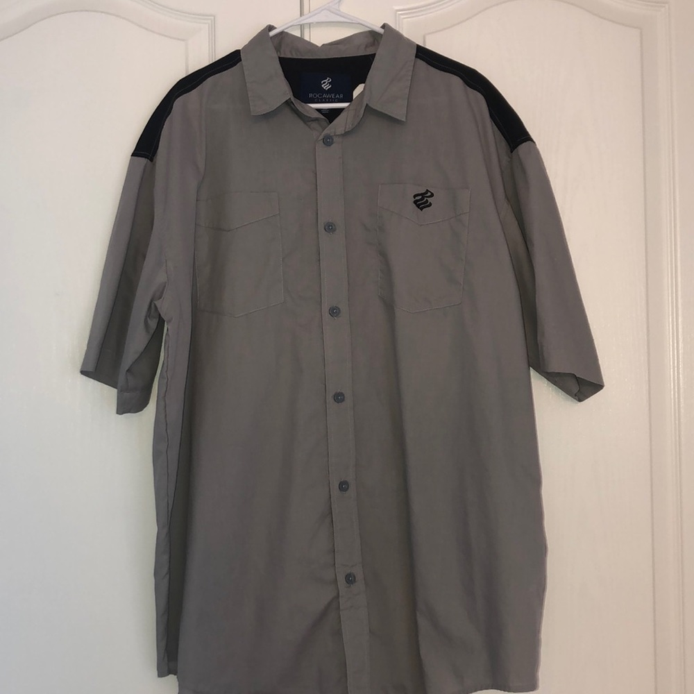 NWT Rocawear grey 3XB men shirt